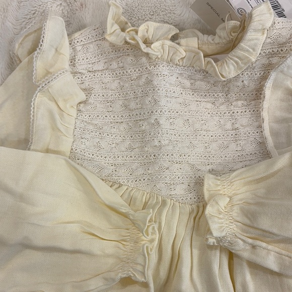 Zara Cream Smocked Sundress with Bishop Sleeves size 4-5 years - Picture 5 of 11